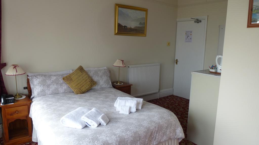 קולווין ביי Whitehall Guest House מראה חיצוני תמונה